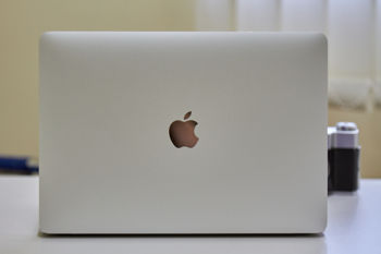 Apple MacBook Pro 13" (M2017) i5 2.3GHZ/8GB/128GB (C) 