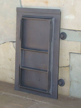 Дверца чугунная глухая правая DPK11 