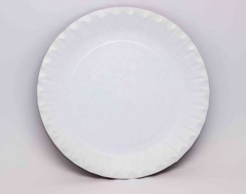 Тарелка белая\ серебряная 