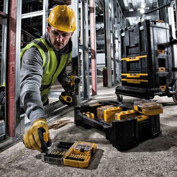 cumpără Set de freze pentru lemn DeWALT DT90016 în Chișinău 