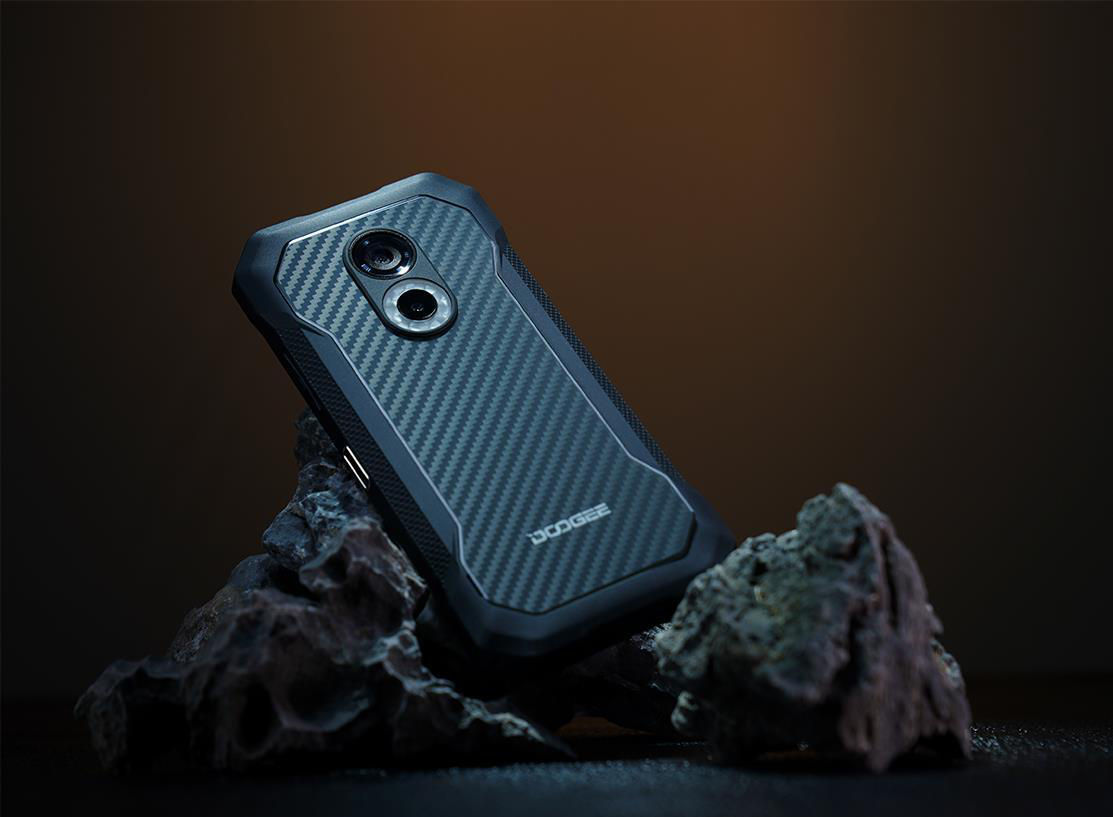 Смартфон Doogee S61 Carbon в наличии купить от maximum.md быстро с  доставкой по Кишиневу и Молдове в price.md