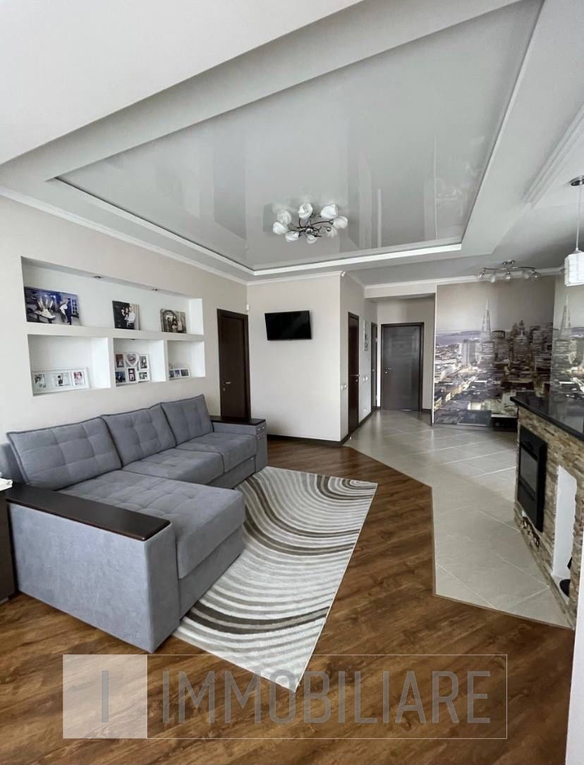 Apartament cu 2 camere+living, sect. Centru, str. Constantin Vârnav.