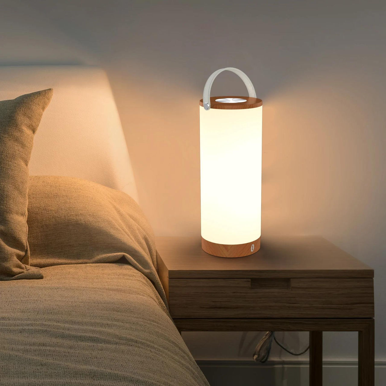 Bedroom lamps. Bedside Lamp 7/5. Прикроватные светильники. Необычные прикроватные лампы. Прикроватные лампочки Xiaomi.