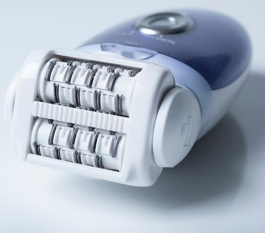 EPILATORE SOPRACCIGLIA DEPILATORE PELI FLAWLESS VISTO TV SICURO INDOLORE ORIG | eBay COLIBRY Threading Epilator by Cristina Melagrana — Kickstarter