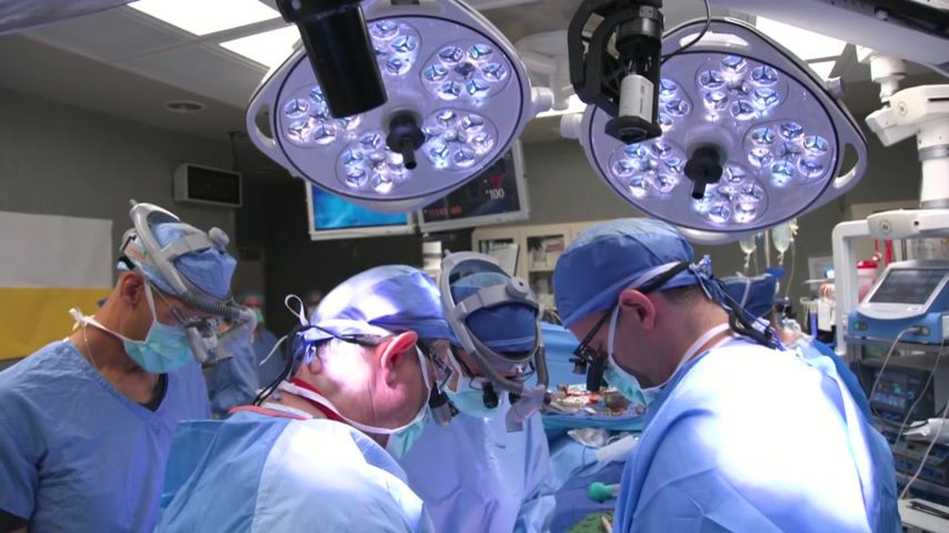Донорство лица. Операция по пересадке лица. Полная трансплантация лица. Трансплантация лица картинки.