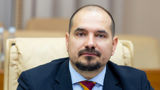 Бузу: Число людей, уезжающих на заработки, сокращается