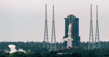 Китай впервые успешно испытал многоразовую ракету-носитель