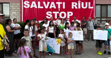 В Кишинёве прошёл пикет против застройки в районе реки Цыганка