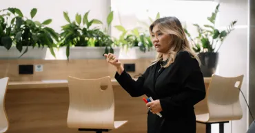 Zity Mall: Saltanat Ibrayeva vorbește despre industria fashion din Moldova Ⓟ