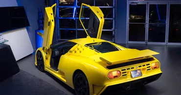 В румынской глубинке обнаружили уникальный Bugatti Михаэля Шумахера