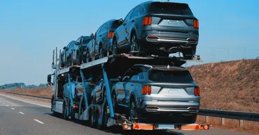 Automobilele s-ar putea scumpi din 2027: Autoritățile intenționează să introducă TVA la importul mașinilor