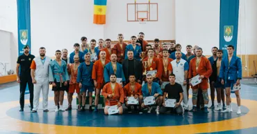 Peste 40 de polițiști de frontieră au participat la o competiție de sambo