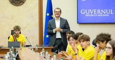 Premierul Tofan, mesaj pentru tinerii din diasporă: Păstrați legătura cu Moldova