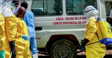 Peste 2.000 de oameni au murit de Ebola în Congo. Este cea mai rapidă epidemie