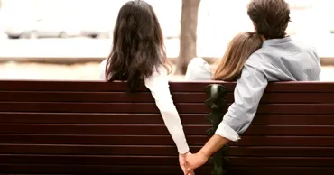 De ce înșală oamenii? Știința infidelității și istoria unui cuvânt cu rădăcini latine