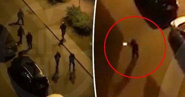 В Минске силовики обстреляли жильцов многоэтажки, кричавших им "Позор!". Фото: Point.md.