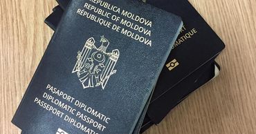 Еще одна категория работников может получить дипломатические паспорта.