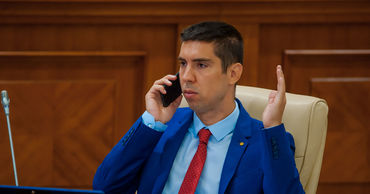 Попшой считает, что женщины-лидеры лучше справились с пандемией.