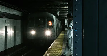 Inteligența artificială previne sinuciderile în stațiile de metrou din Suedia