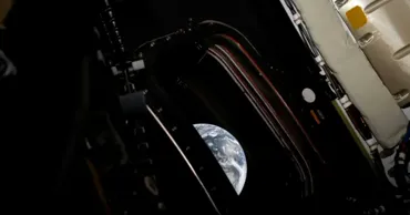 Pentru prima dată din 1972, oamenii văd din nou Pământul din drumul spre Lună