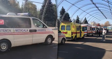 Врачи не успевают принимать пациентов. Коллаж: Point.md.