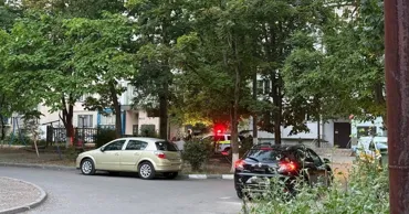 Un copil a căzut de la etajul doi al unui bloc de locuit din Bălți: Băiatul este în stare gravă
