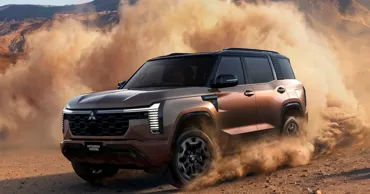 Компания Mitsubishi представила рамный вездеход Pajero нового поколения
