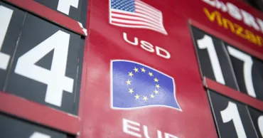 Curs valutar 10 iulie 2026: Cât valorează un euro și un dolar