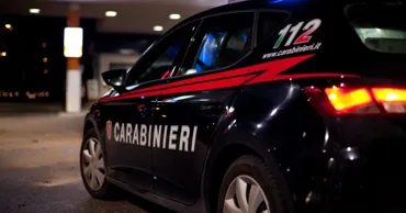 Un moldovean a încercat să-și ardă de vie concubina în Italia