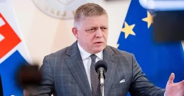 Фицо выступил против предложения Мерца об "ассоциированном членстве" в ЕС для Украины