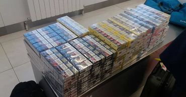 В аэропорту Кишинева у француза изъяли более 15 000 контрабандных сигарет.