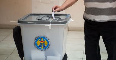 На должность мэра претендует 3761 кандидат, а на пост советника - 50 410 человек.