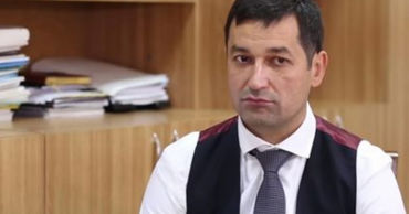 В Антикоррупционной прокуратуре допросили лишенного иммунитета судью Олега Стерниоалэ.