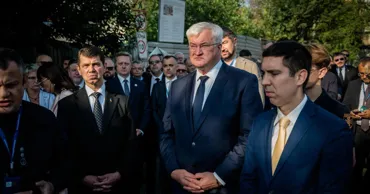 Михай Попшой в Киеве: Эта война должна прекратиться, мы солидарны с Украиной