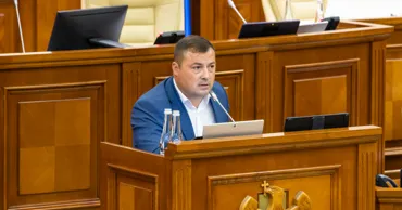 Правительство и парламент разошлись во мнениях о сроках лицензирования импорта