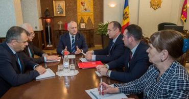 Додон обсудил проблемы приднестровских экономических агентов.