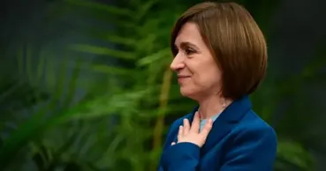 С начала года Санду получила 26 протокольных подарков: хрусталь, серебро и сувениры