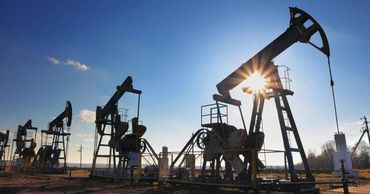 Китай в рекордных объемах скупает дешевую российскую нефть.