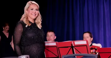 Пресс-секретарь Трампа перед ужином в Вашингтоне случайно предсказала стрельбу