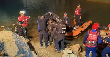 Un scafandru chinez a supraviețuit cinci zile într-o peșteră subacvatică: Se hrănea cu pește crud