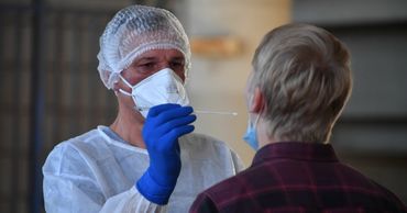 Перенесшие COVID-19 рассказали о необычных последствиях болезни.