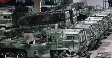 Разведка в Сеуле: КНДР передала России 12 млн артснарядов
