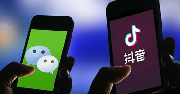 США увидели в китайских приложениях WeChat и TikTok угрозу для нацбезопасности.