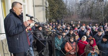Кику пообещал разобраться с проблемами жителей села Дрепкэуць.