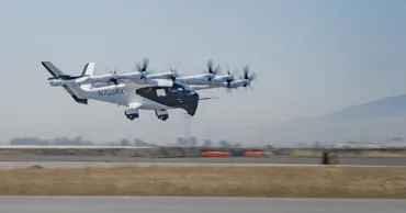 Воздушное такси Archer Aviation выполнило первый пилотируемый полет