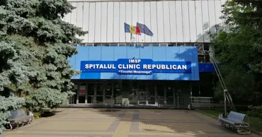 Республиканская клиническая больница сократила надбавки сотрудникам