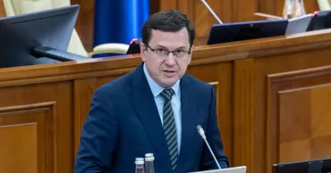 Спатарь: Зарплаты соцработников вырастут минимум на 20%