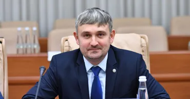 Жардан о сносе советских памятников: Мы упустили подходящий момент
