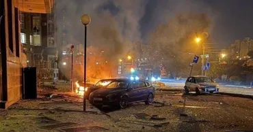 Регионы РФ подверглись массированной атаке дронов: в Белгороде повреждены 30 домов