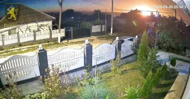 Момент взрыва дрона в Новоаненском районе попал на видео